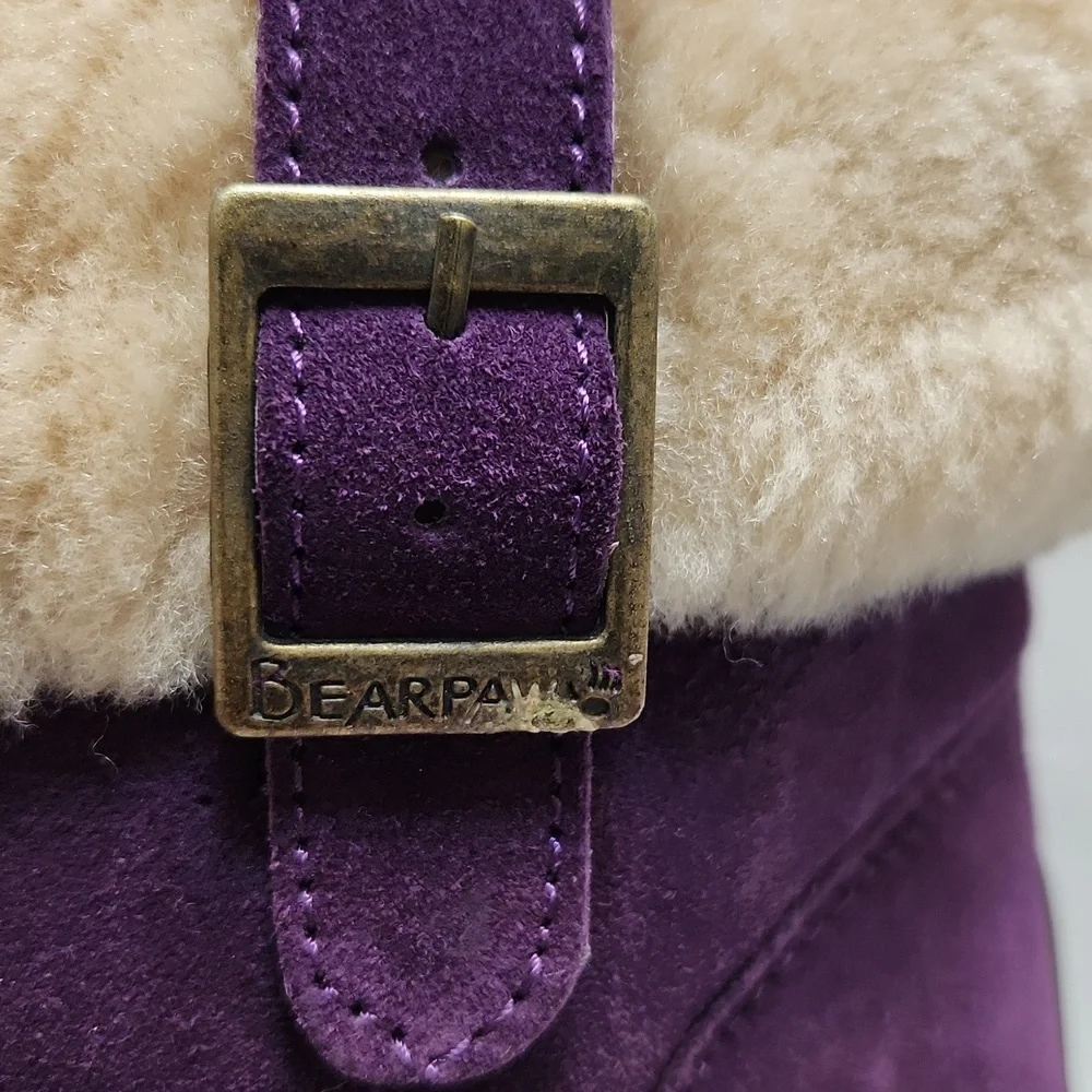 BearPaw Abby 6 Buckle Winterberry Suede Sheepskin Winter Short Boots (W size 8)